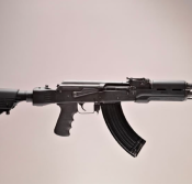 KIT POIGNÉE ET GARDE-MAIN  AK-47 / AK-74 HOGUE